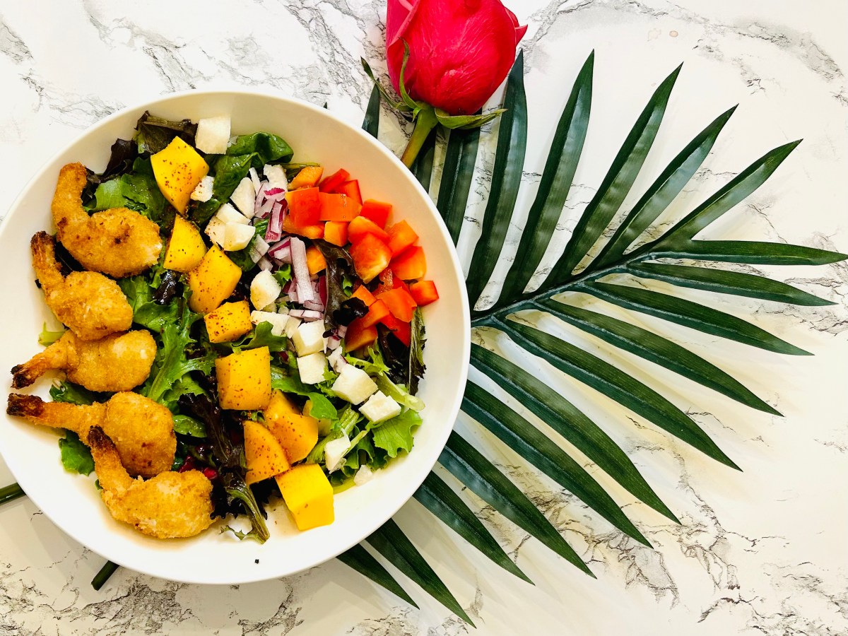 Easy Tropical Salad with Coconut&nbsp;Shrimp