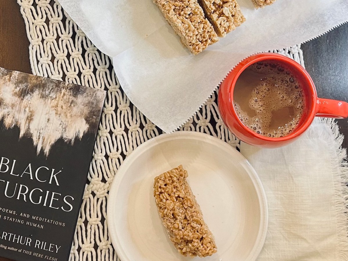 Small Batch Cookie Butter Rice Krispie&nbsp;Treats